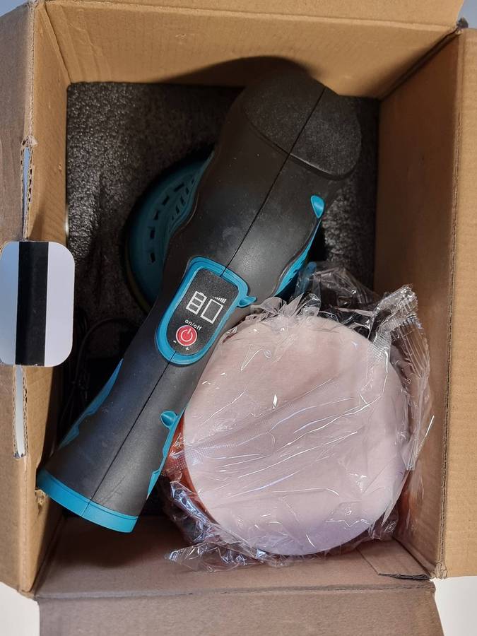 Cordless Waxing and Polishing Machine