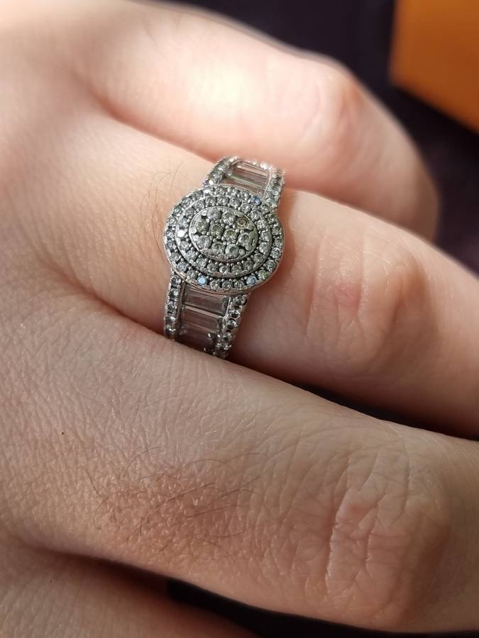 "ROUND CUT" CZ and Baguettes 925 Silver Dress Ring. ( Genuine Silver.)