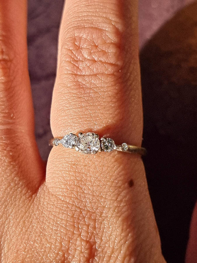 "0.70 CARAT NATURAL DIAMOND" ENGAGEMENY RING Set in 9CT White Gold. ( Genuine Gold.)