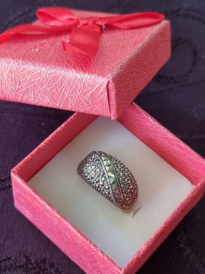 Marcasite Dome 925 Sterling Silver Ring.  ( Genuine Silver. )