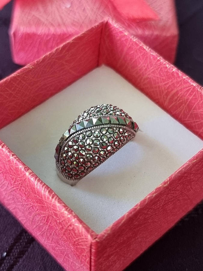 Marcasite Dome 925 Sterling Silver Ring.  ( Genuine Silver. )