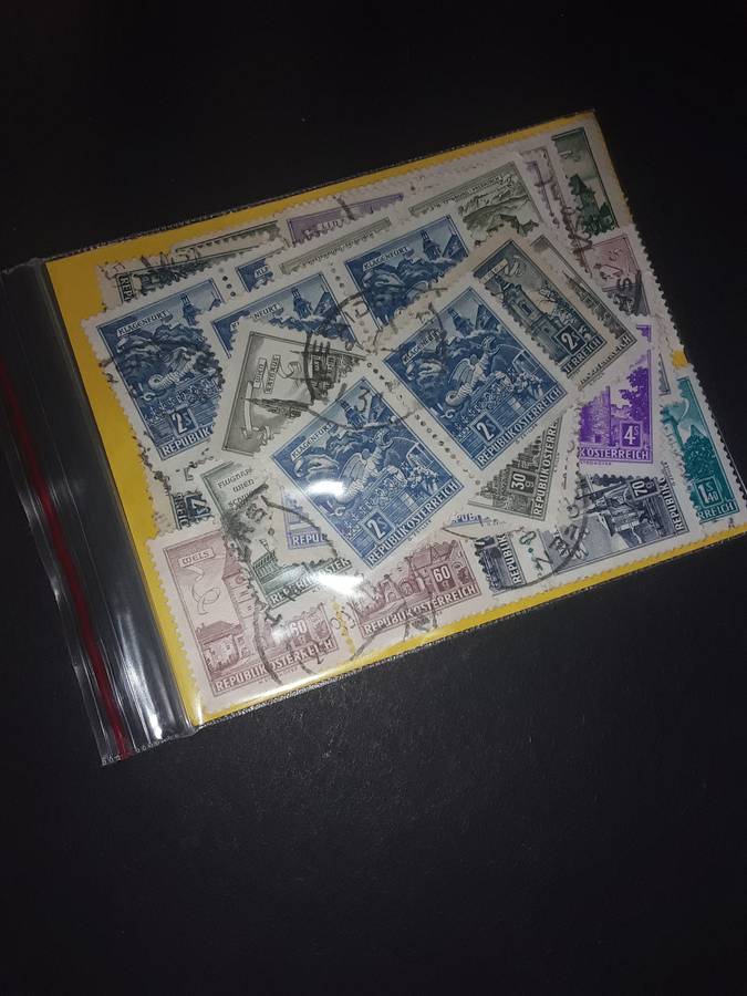 Austria stamp lot Buildings