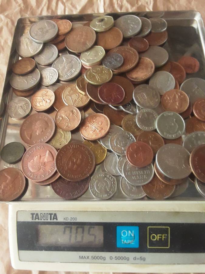 World mix coins lot 700gr