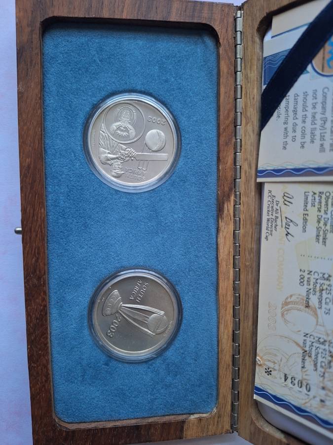 2003 ICC CRICKET SILVER PRESTIGE MEDALLION SET
