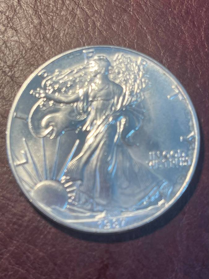 USA Silver $1 1997 Liberty coin *** 1 ounce of silver*** late entry
