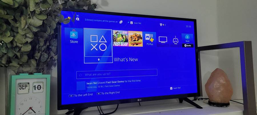 PS4 Slim Console 500Gb Control Immaculate