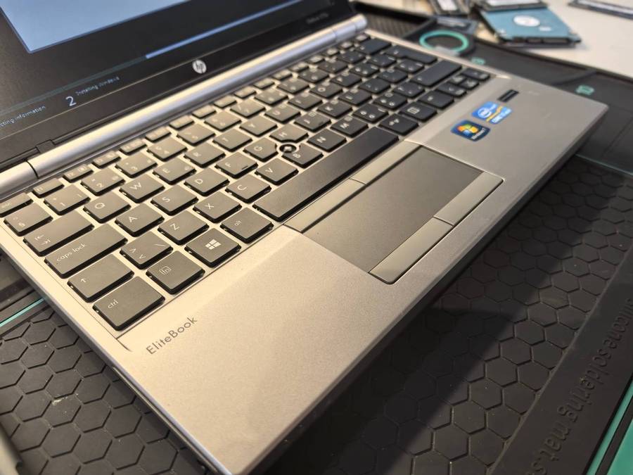 HP ELITEBOOK 2170P, i7-3667U, 8GB RAM, 500GB HDD, backlit keyboard