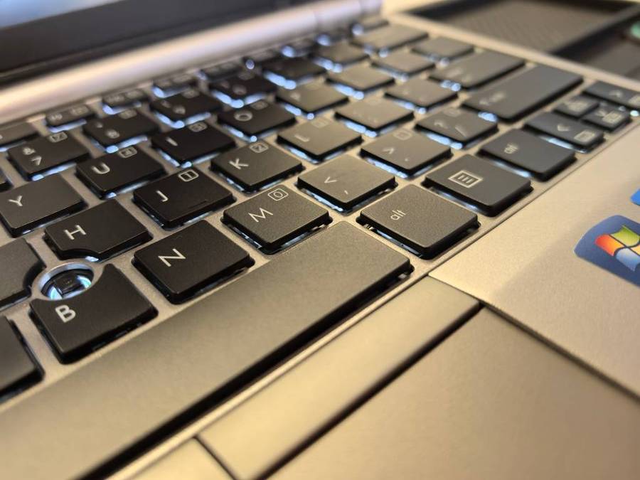 HP ELITEBOOK 2170P, i5-3427U, 8GB RAM, 500GB HDD, backlit keyboard