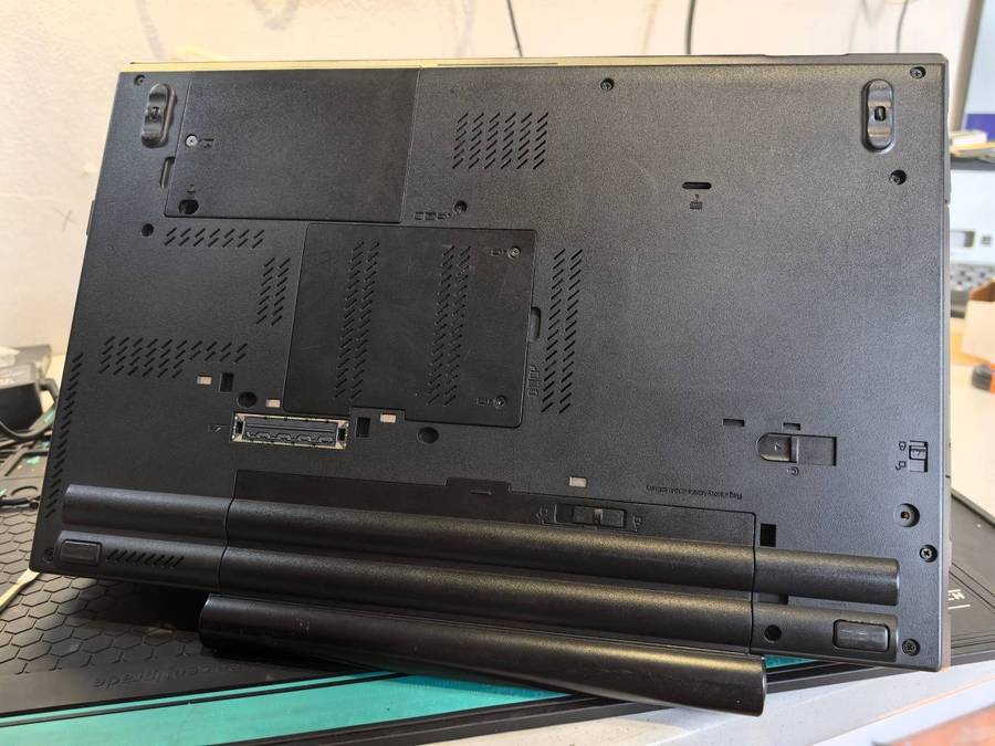 LENOVO THINKPAD T530, i7-3520M, 12GB RAM, 256GB SSD, NVIDIA GRAPHICS