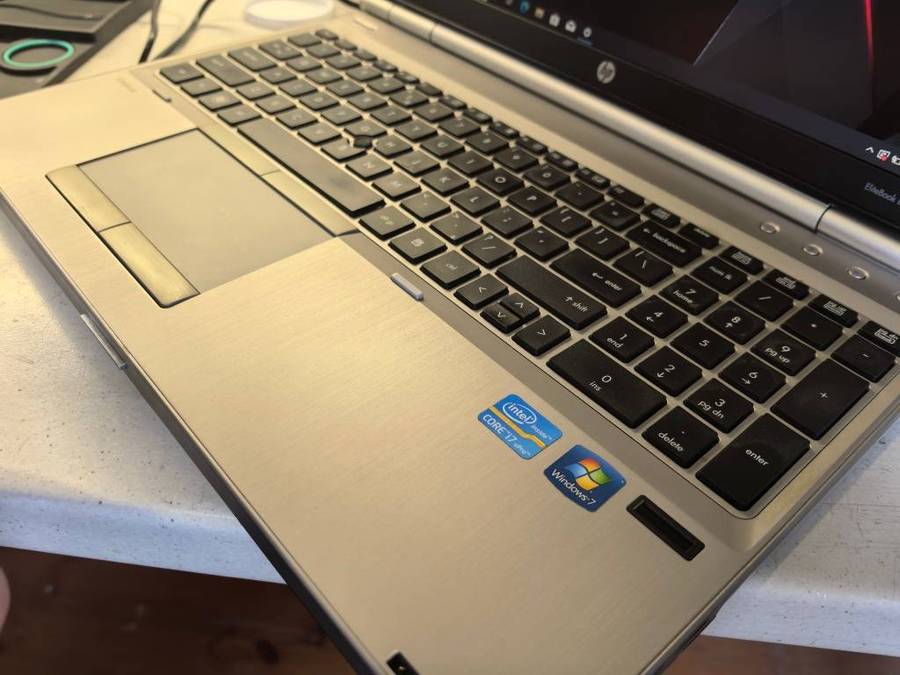 late entry-HP ELITEBOOK 8560P, i7-2620M , 8GB RAM,500GB HDD, HD+, AMD GRAPHICS, Windows 10