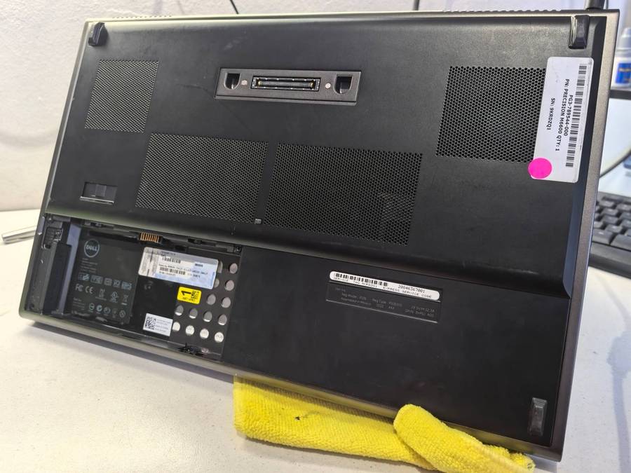 Graphic Design, Dell Precision M6600, i7-2720, 8GB RAM, 256GB HDD, AMD FirePro M8900, Windows 10