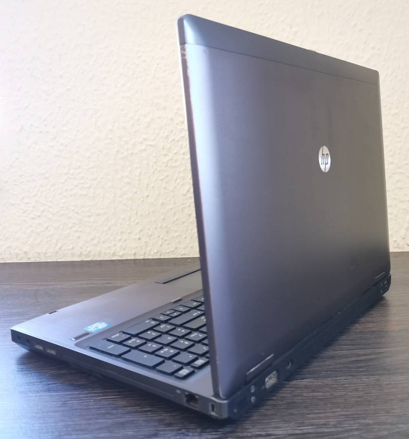 HP ProBook 6570B - Intel Core i3-2370M @ 2.40GHz - 4GB RAM - 500GB HDD