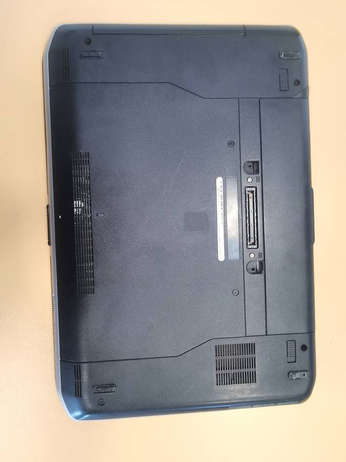 Dell Latitude E5430 - Intel Core i5-3220M @ 2.60GHz - 4GB RAM - 500GB HDD - Brand New Battery