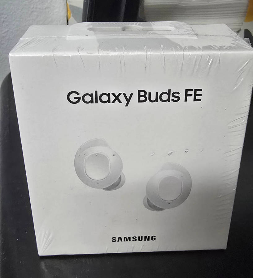 Samsung Buds FE