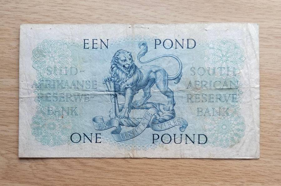 South Africa M.H. de Kock 19.1.52 Old one pound Bank Note. (254)