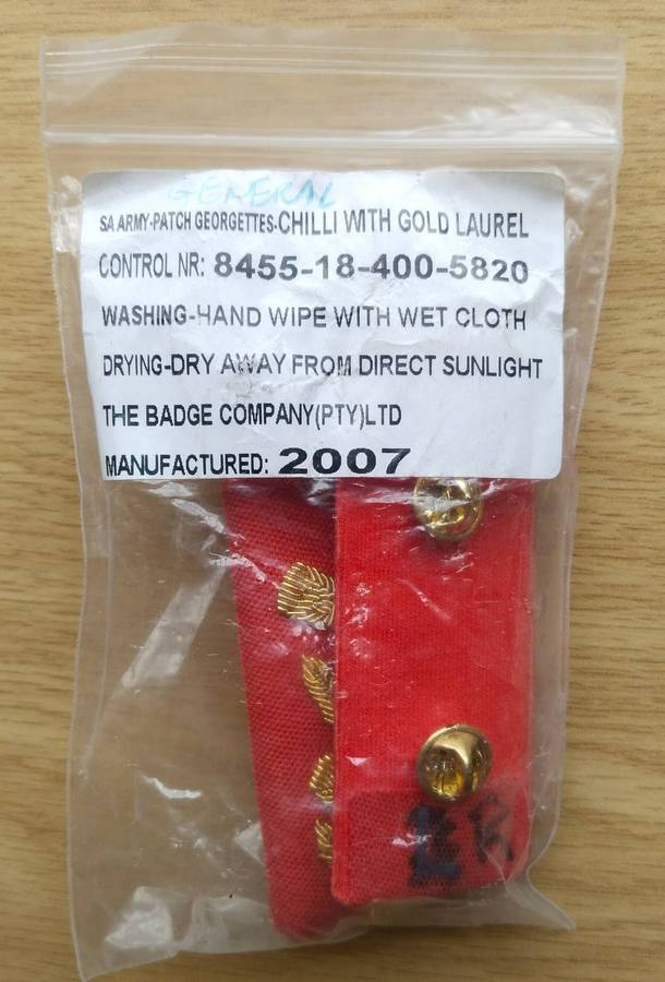 SA Army General Georgettes Chilli With Gold Laurel.
