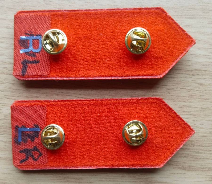 SA Army General Georgettes Chilli With Gold Laurel.