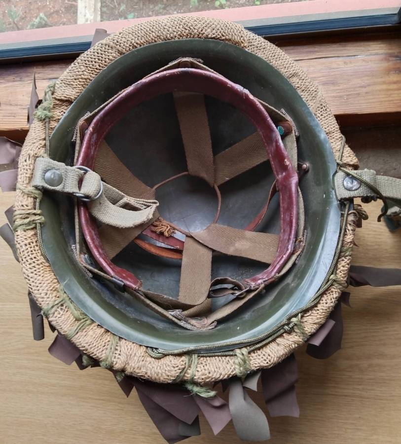 SANDF Vintage Army Helmet Staaldak with Net And Camouflage With Plastic Lining.