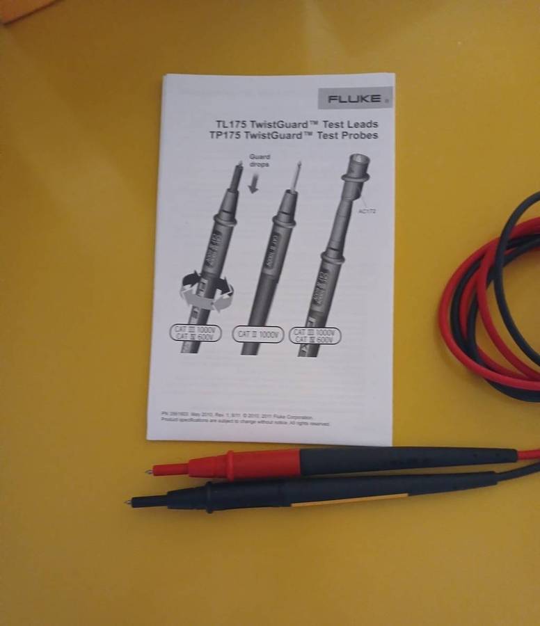 Fluke 177 Digital Multimeter