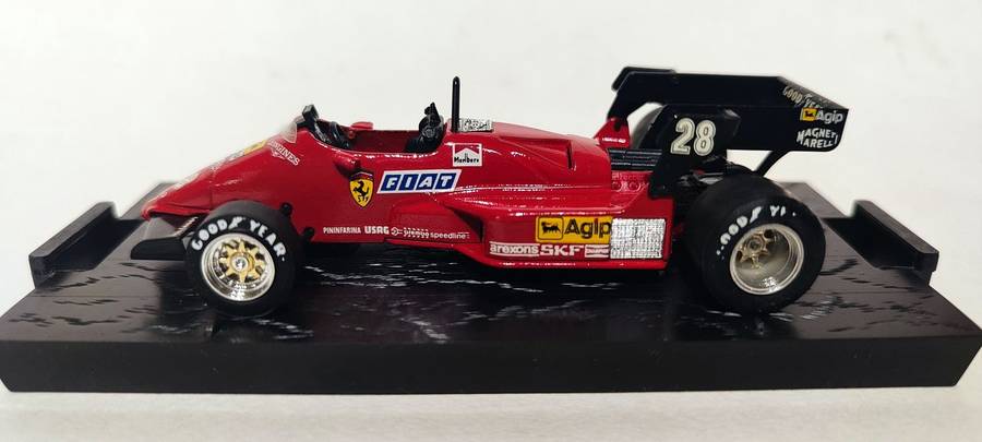 **Pre-loved** 1/43 Brumm Ferrari 126 C4 F1 1984 #28 Rene Arnoux