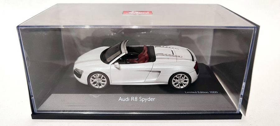 **MINT** 1/43 Schuco Limited Edition Audi R8 Spyder Suzuka Grey (450739100) LE 1000