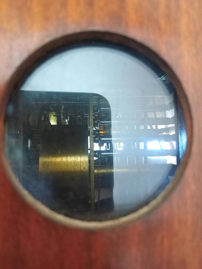 STUNNING AMERICAN SWISS VINTAGE MECHANICAL WALL CLOCK