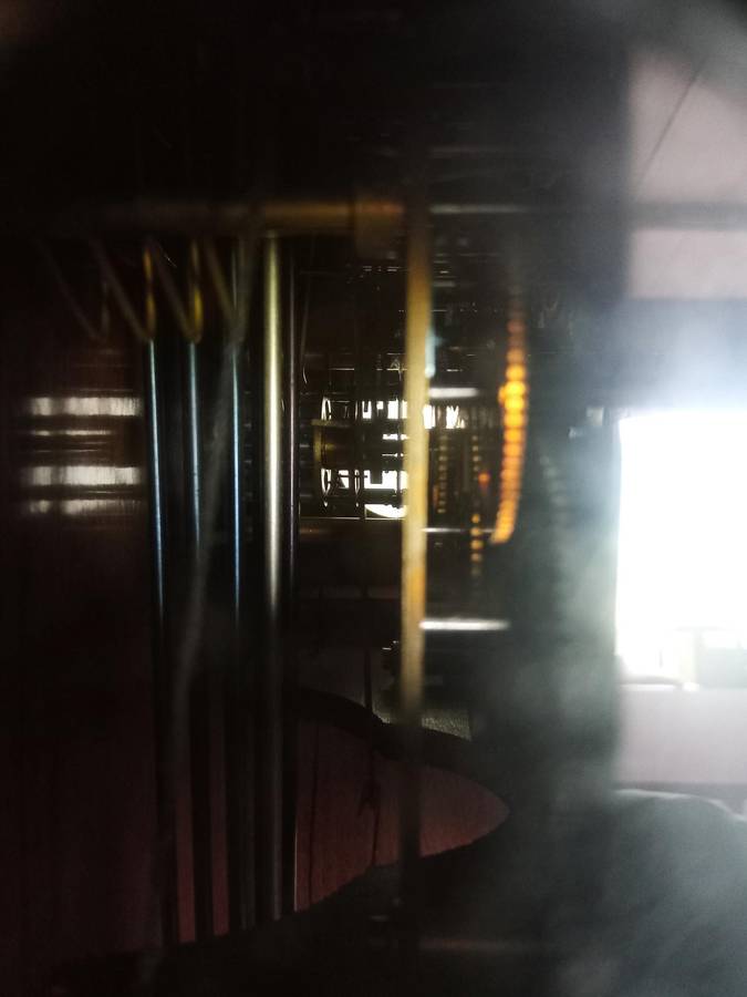 STUNNING AMERICAN SWISS VINTAGE MECHANICAL WALL CLOCK