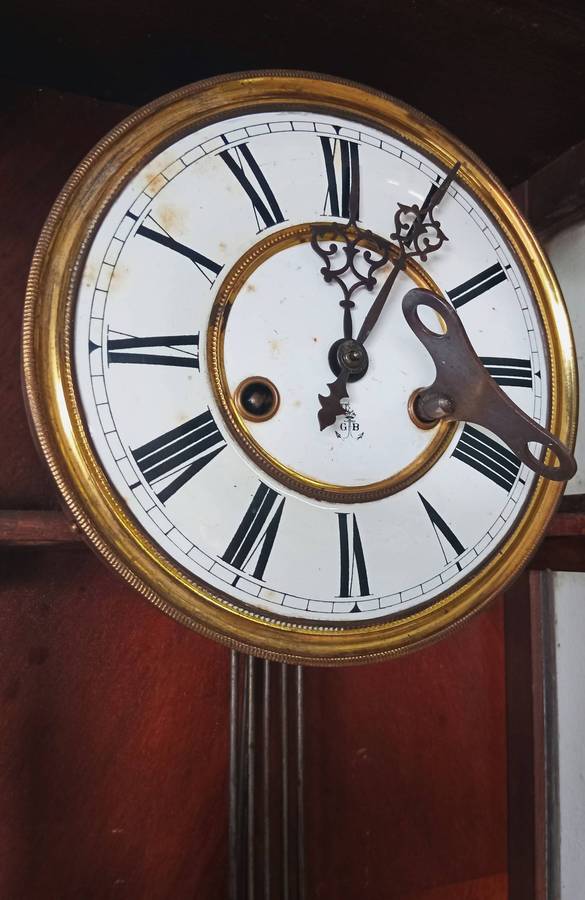 BEAUTIFULLY CARVED GUSTAV BECKER ANTIQUE WALL CLOCK*SELLS FOR HUNDREDS OF DOLLARS OVERSEAS*