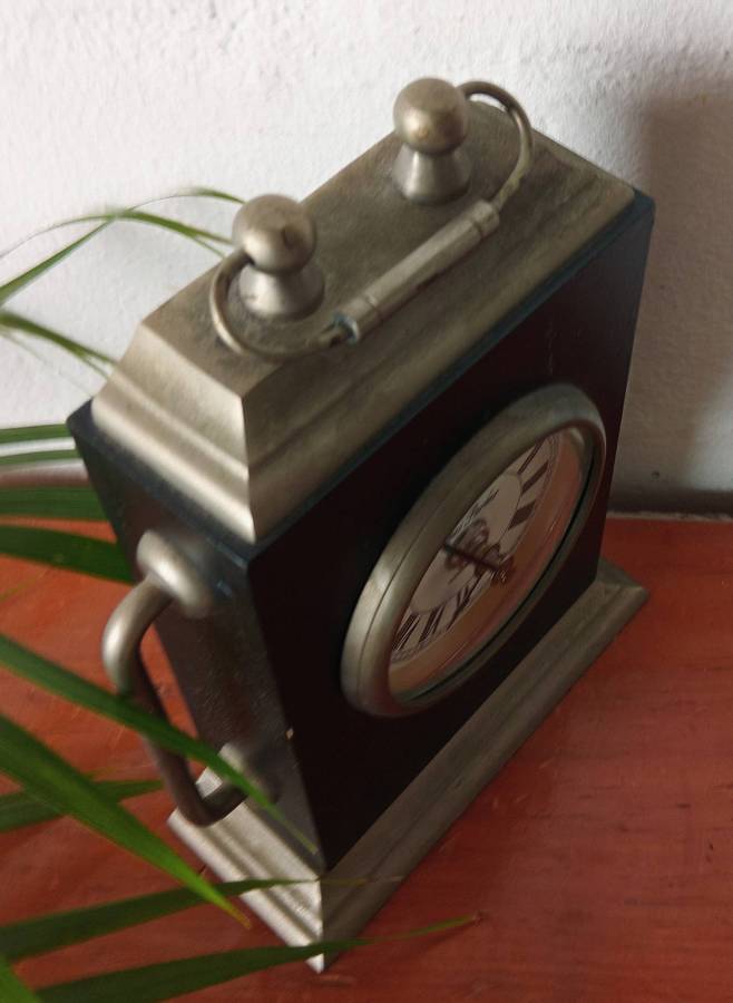 Vintage James Parker Sheffield Desk Clock