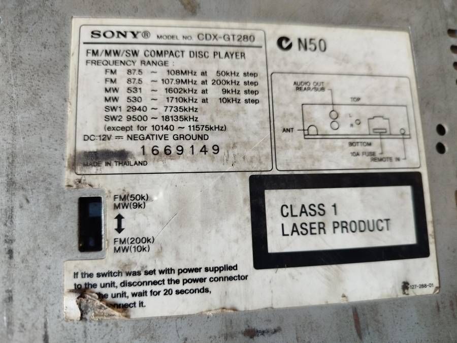 Sony Single Din Car Media Player with AUX/CD (CDX-GT280)