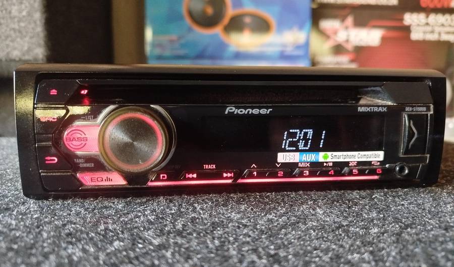Pioneer Single Din Car Media Player with USB/AUX/CD/MP3 (DEH-S1150UB)