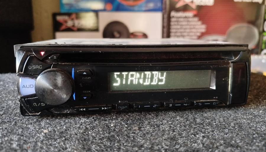 Kenwood Single Din Car Media Player with USB/AUX (KDC-U263B) - CD Not Working