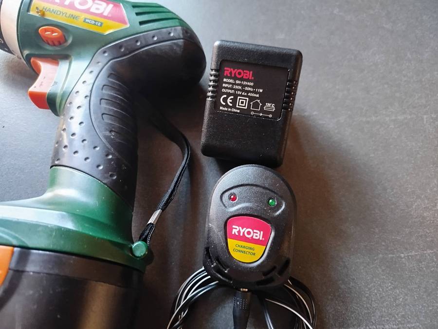 Ryobi 12V Cordless Driver Drill (HCD-12) - Battery & Charger Included