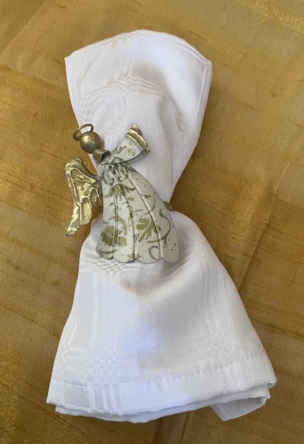 CHRISTMAS NAPKIN RINGS