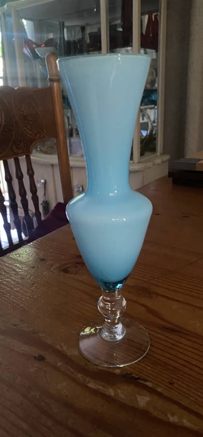 VINTAGE BLUE AND WHITE GLASS VASES