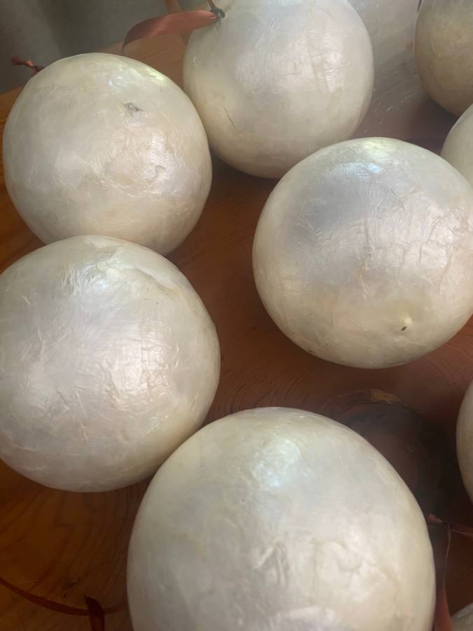 CHRISTMAS TREE BALLS