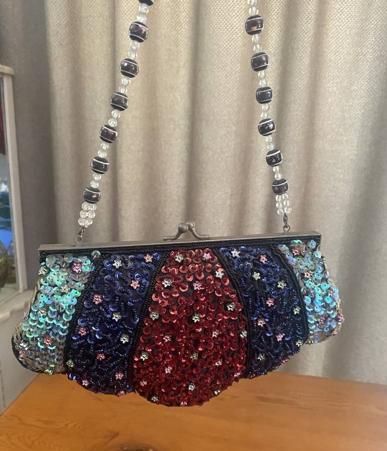 LADIES EVENING BAG