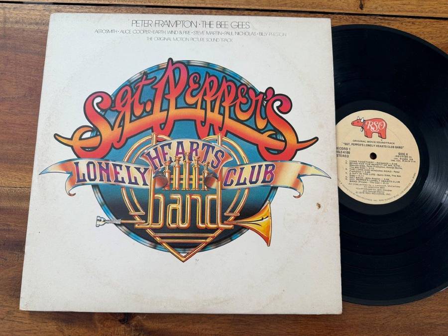 Sgt Peppers Lonely Hearts Club Band PS-2-4100 (USA) VG+/VG/VG looks VG- but plays well