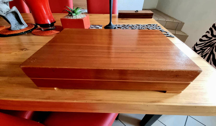 12 steak knives and forks