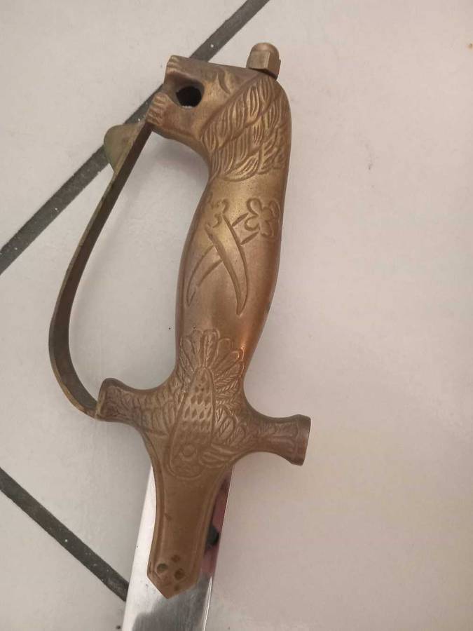 Indian Talwar Sword in velvet sheath