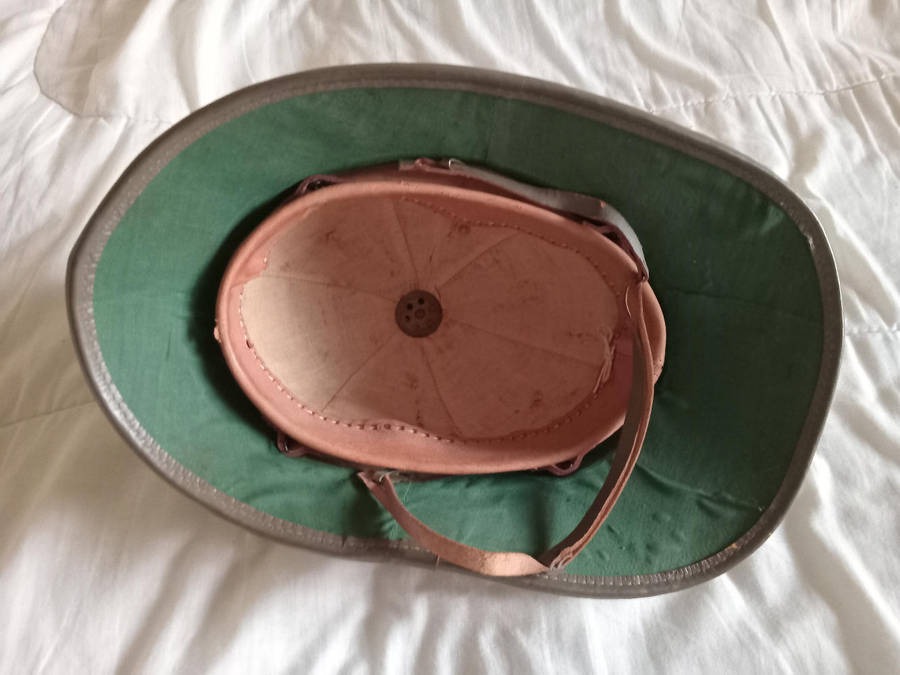 British Rhodesia bush war pith helmet