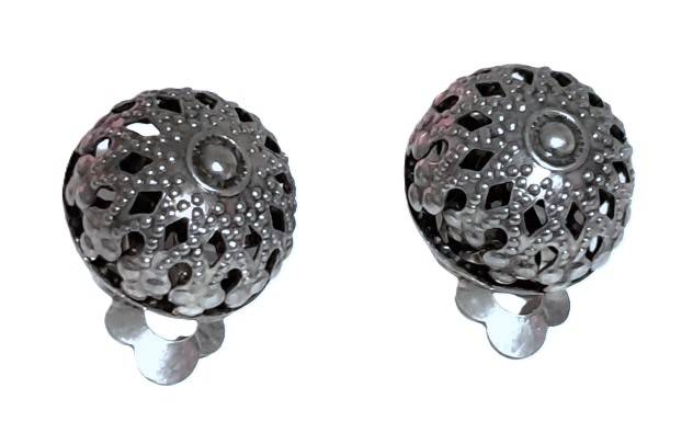Vintage Silver Tone Filigree Clip-On Earrings
