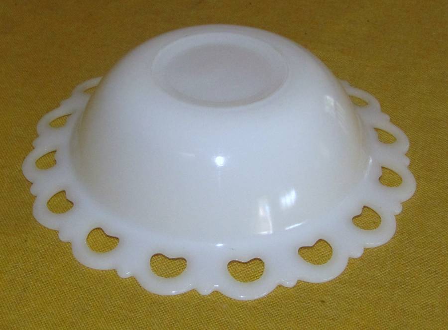 Vintage Lace Edged White Milk Glass Bowl