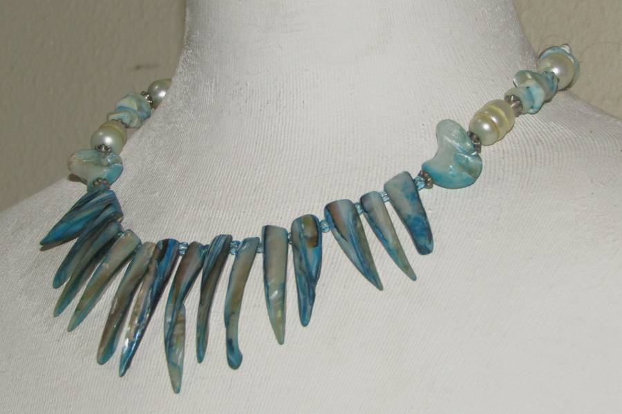 Retro 1980s Blue Mother of Pearl Spike Bib Necklace