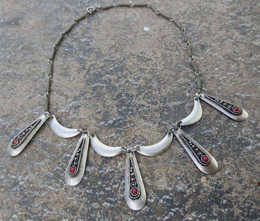 Vintage Israeli Sterling Silver Necklace | Carnelian Bib Design