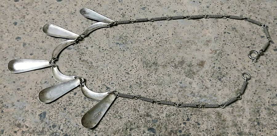 Vintage Israeli Sterling Silver Necklace | Carnelian Bib Design