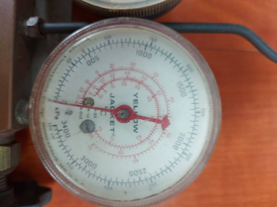 Vintage Refrigeration Charging Manifold Yellow Jacket