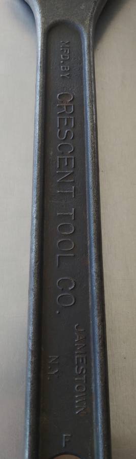 Crescent 18 inch Shiffter