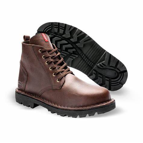 100% GENUINE LEATHER BOOTS size 9