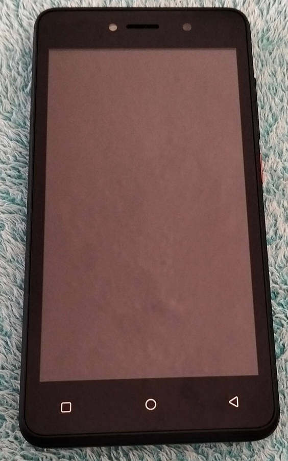 Cell Phone  Vodacom Kicka 5 Plus 4G. (second hand - good condition)